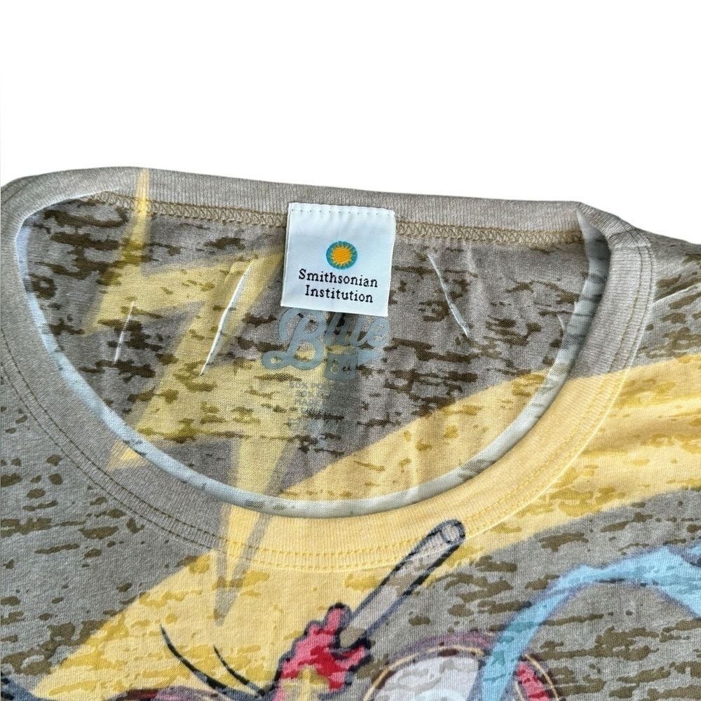 Smithsonian Institution t short size small - Picture 12 of 15
